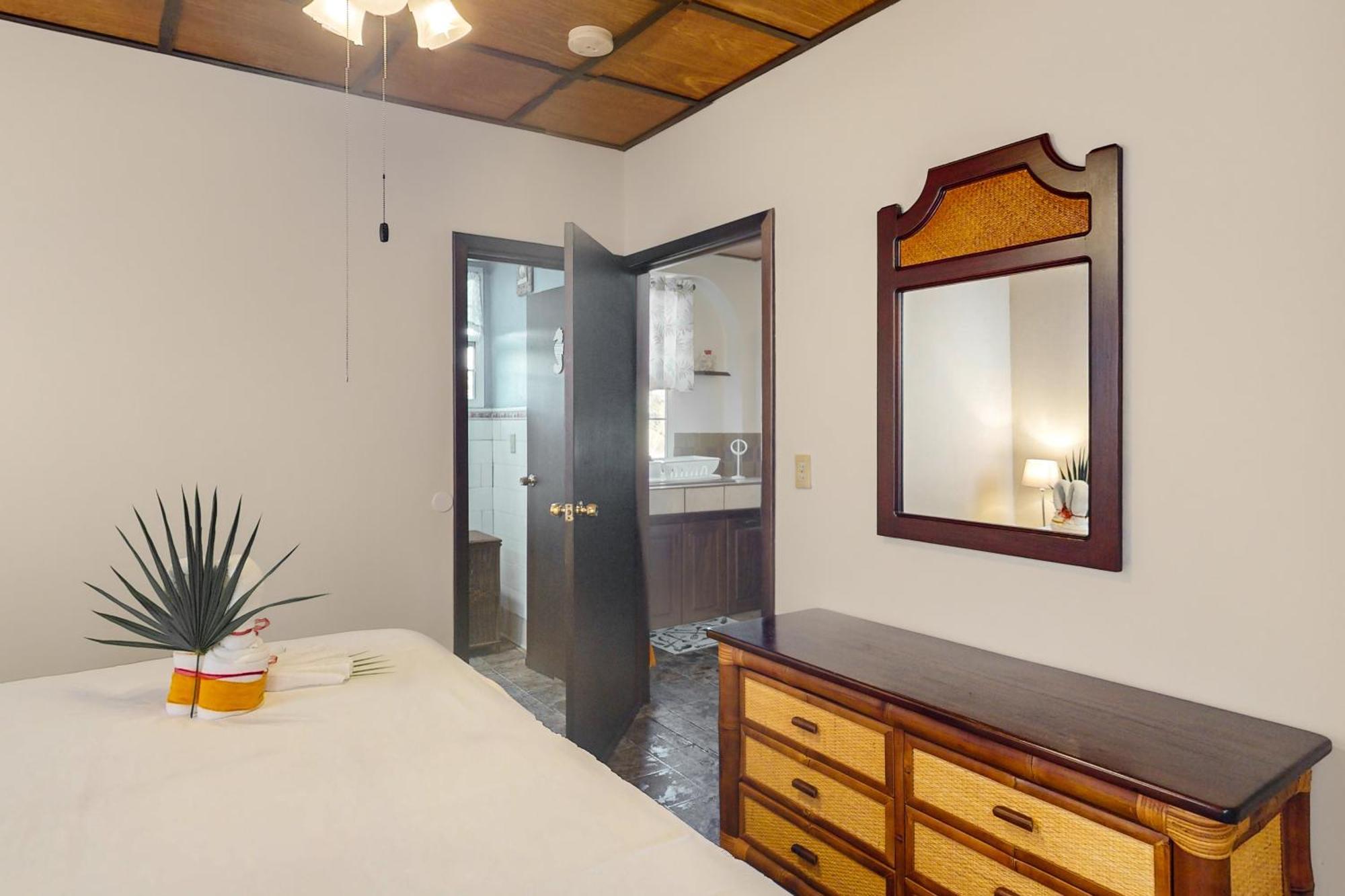 Hummingbird Home Suites Сан-Педро Номер фото